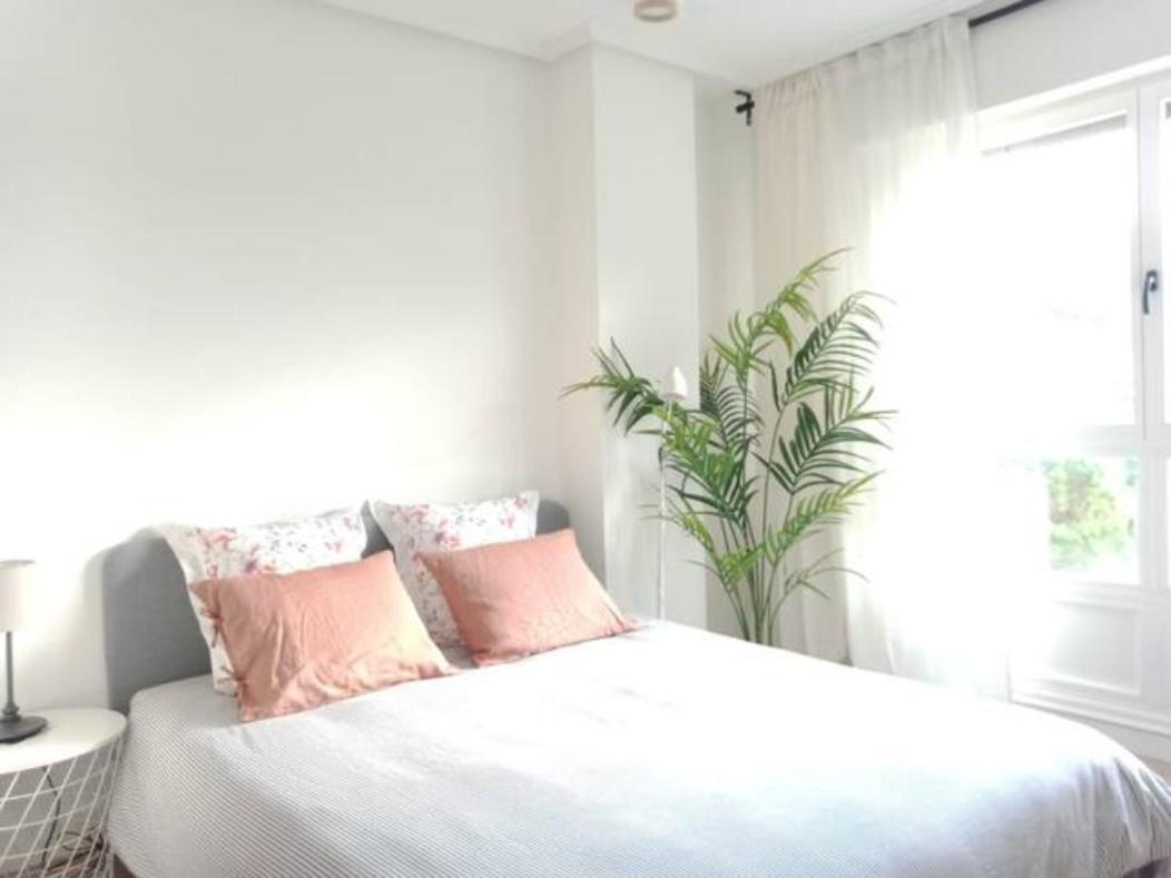 Apartamento Con Suite, Zona De Trabajo Y Yoga Wifi Y Garaje 乌迪亚莱斯堡 外观 照片