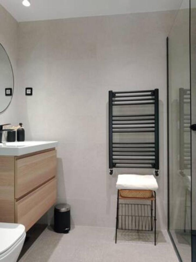Apartamento Con Suite, Zona De Trabajo Y Yoga Wifi Y Garaje 乌迪亚莱斯堡 外观 照片