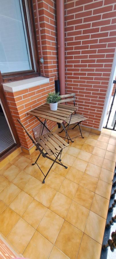 Apartamento Con Suite, Zona De Trabajo Y Yoga Wifi Y Garaje 乌迪亚莱斯堡 外观 照片
