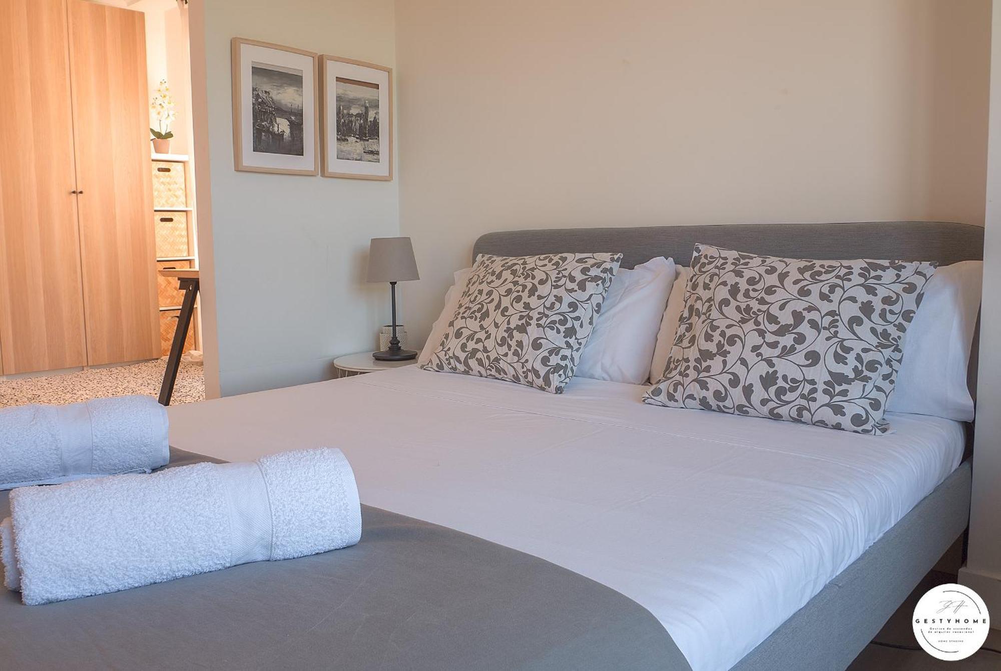 Apartamento Con Suite, Zona De Trabajo Y Yoga Wifi Y Garaje 乌迪亚莱斯堡 外观 照片